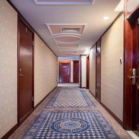 Vienna International Hotel Taicang Nanyang Plaza Екстериор снимка